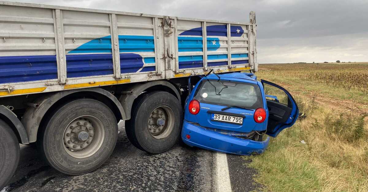 Otomobil ile TIR çarpıştı: Sürücü öldü