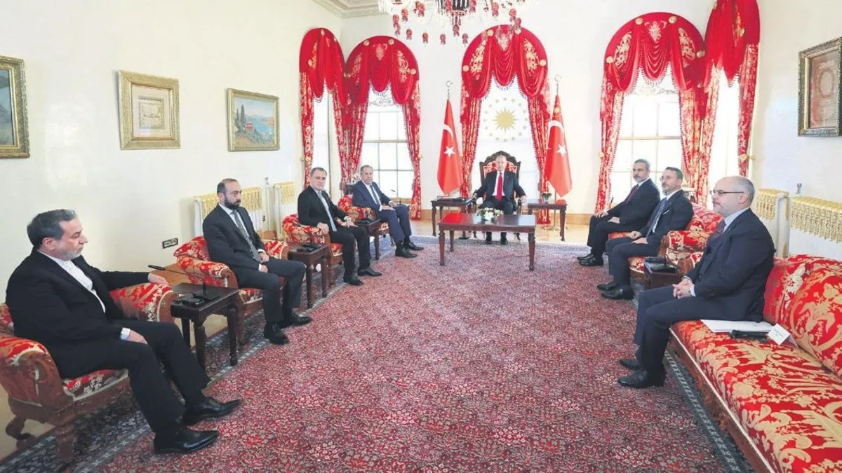 Dolmabahçe’de bölgesel barış zirvesi